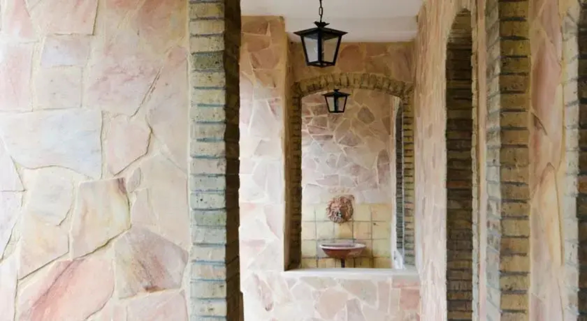 Alcantara rustichouse