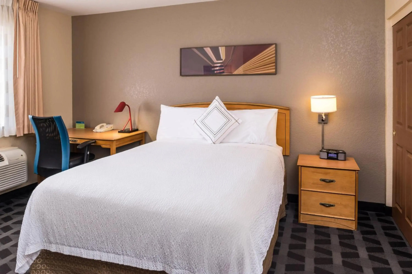 TownePlace Suites By Marriott Anaheim Maingate Near Angel Stadium