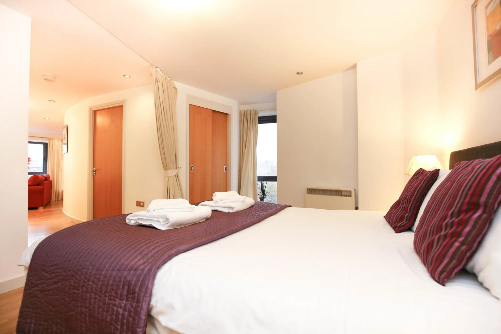 Baltic Quay Apartments Week2Week