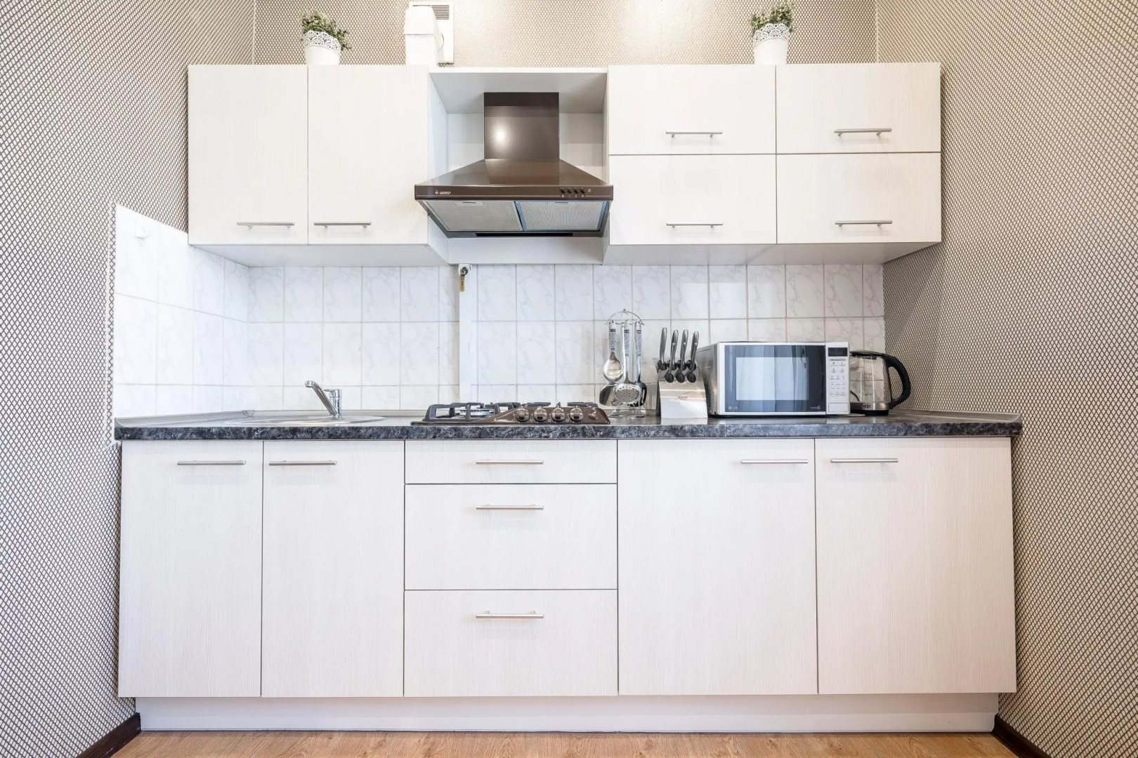 Апартаменты на проспекте Независимости 19