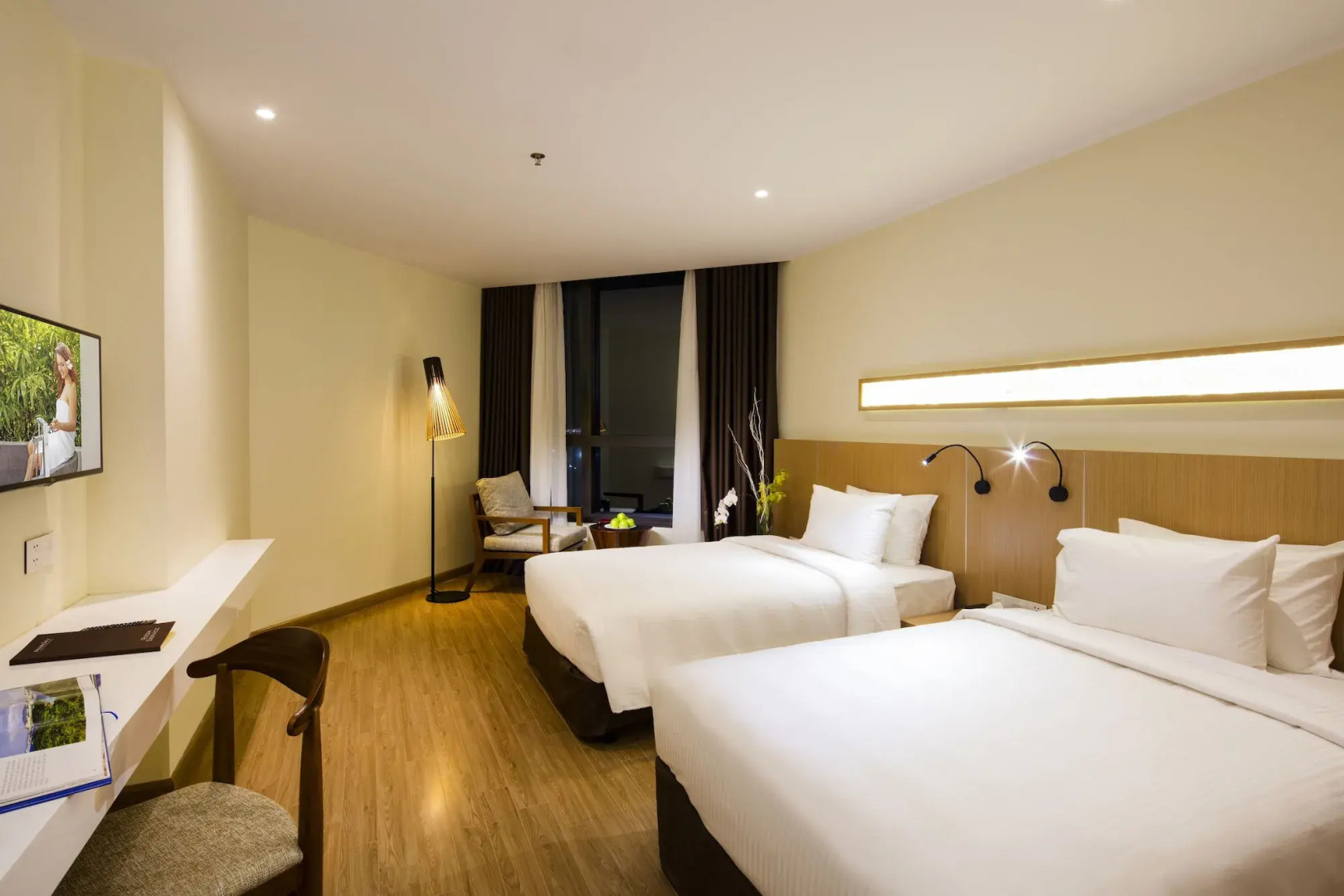 Starcity Hotel & Condotel Beachfront Nha Trang