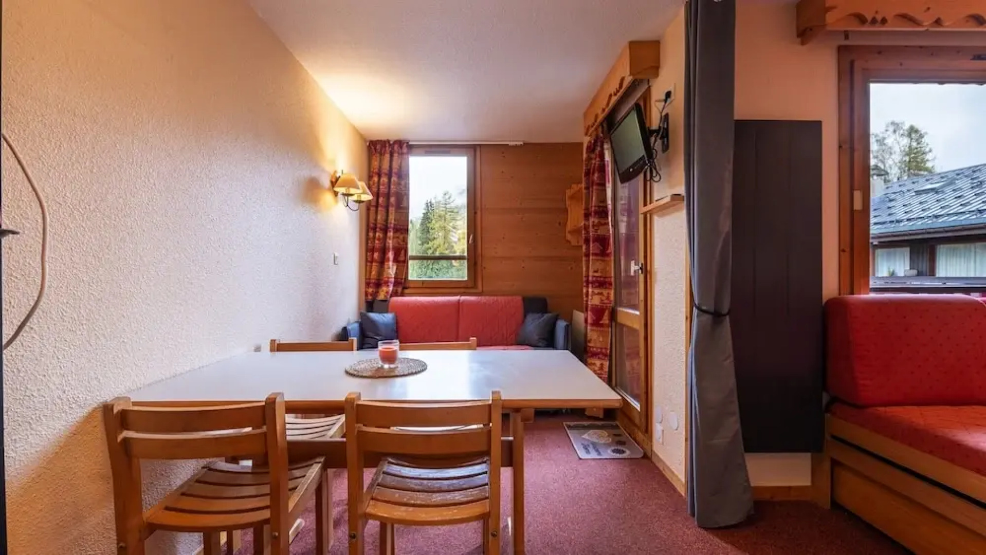Apartment in Doucy Near Ski Slopes