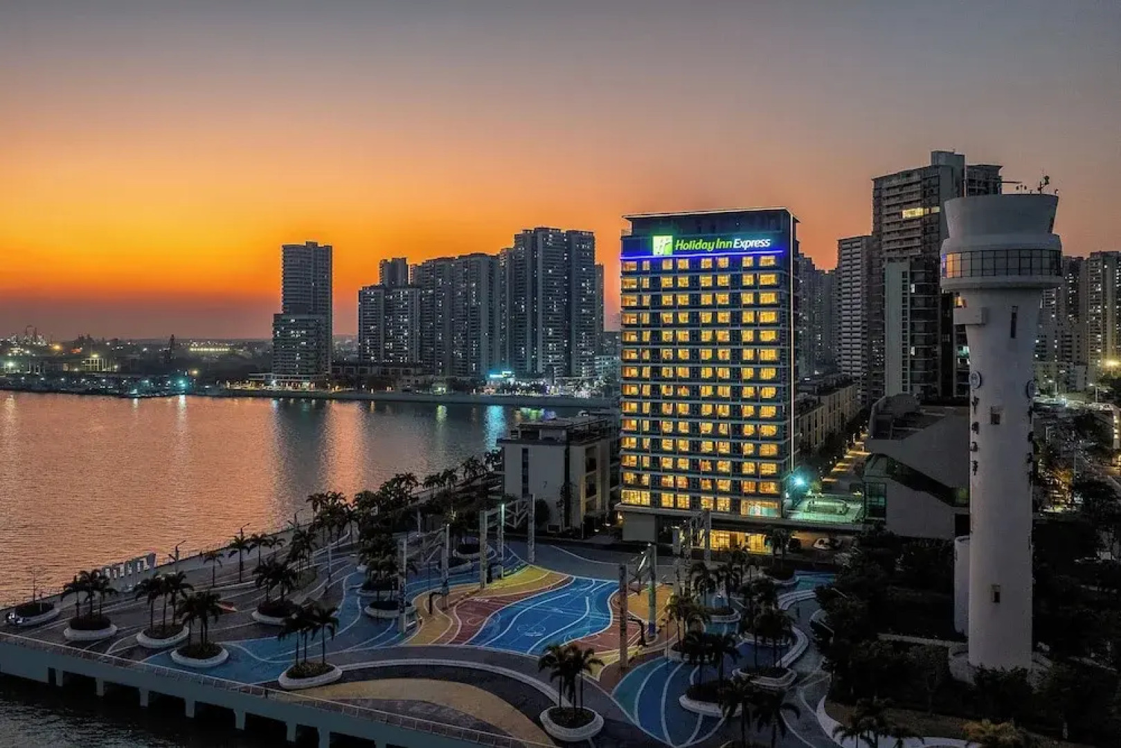 Holiday Inn Express Zhanjiang Coast by IHG
