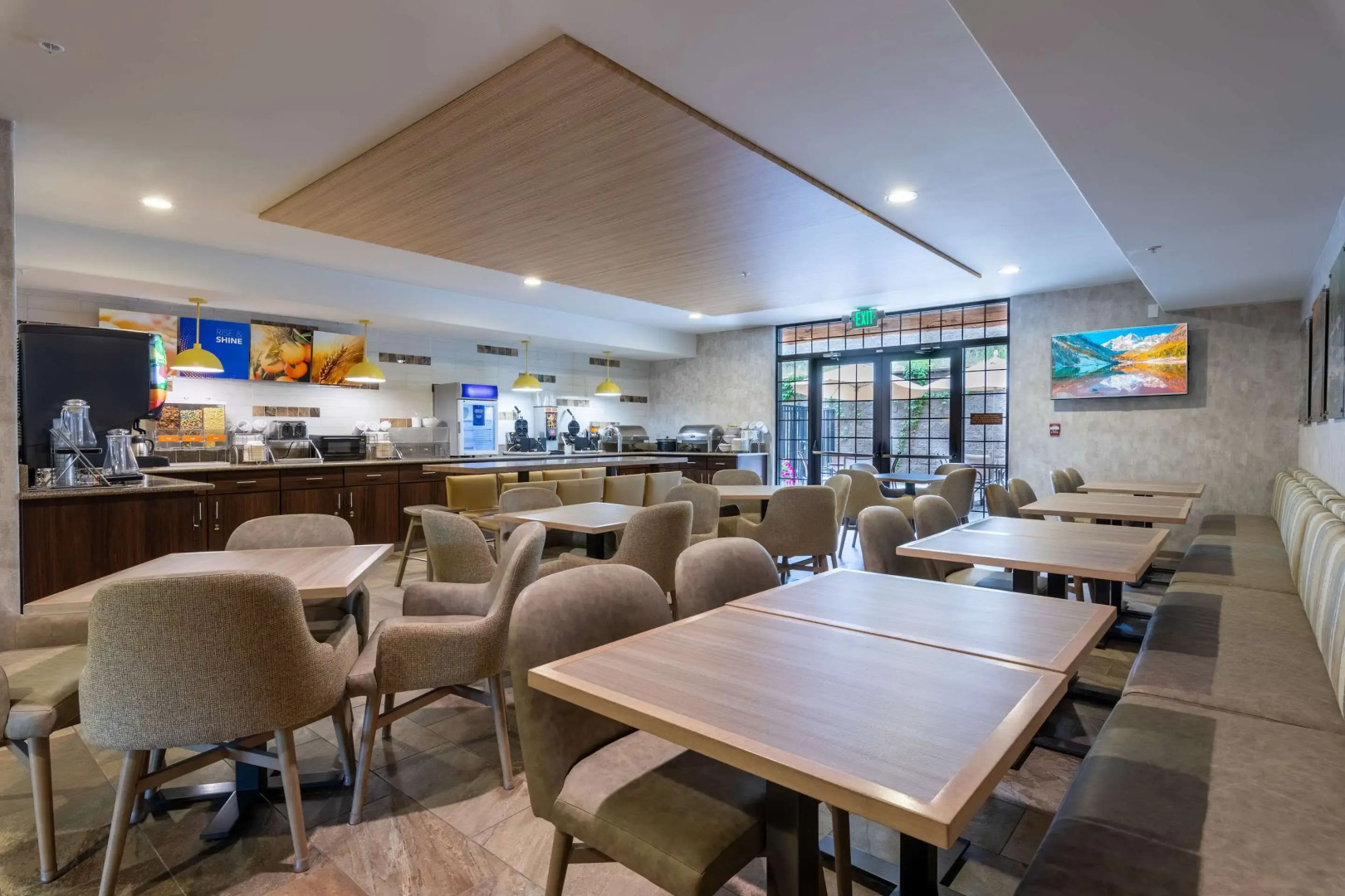 Comfort Suites Golden West on Evergreen Parkway