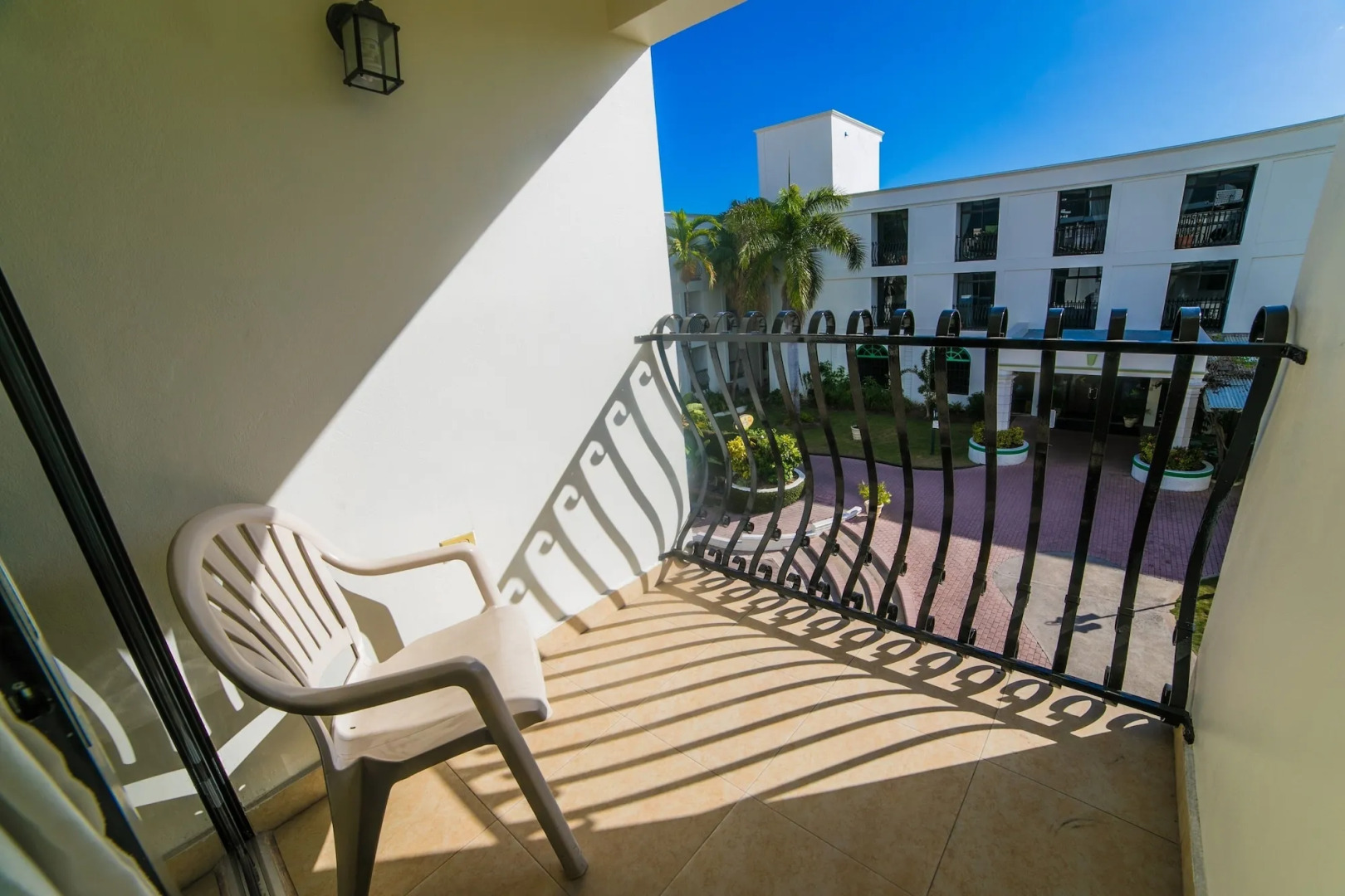 The Knutsford Court Hotel