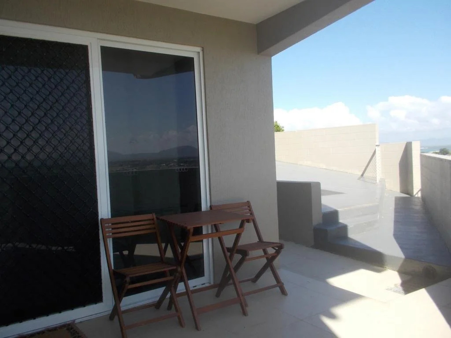 Bowen B&B Gallery on the Hill