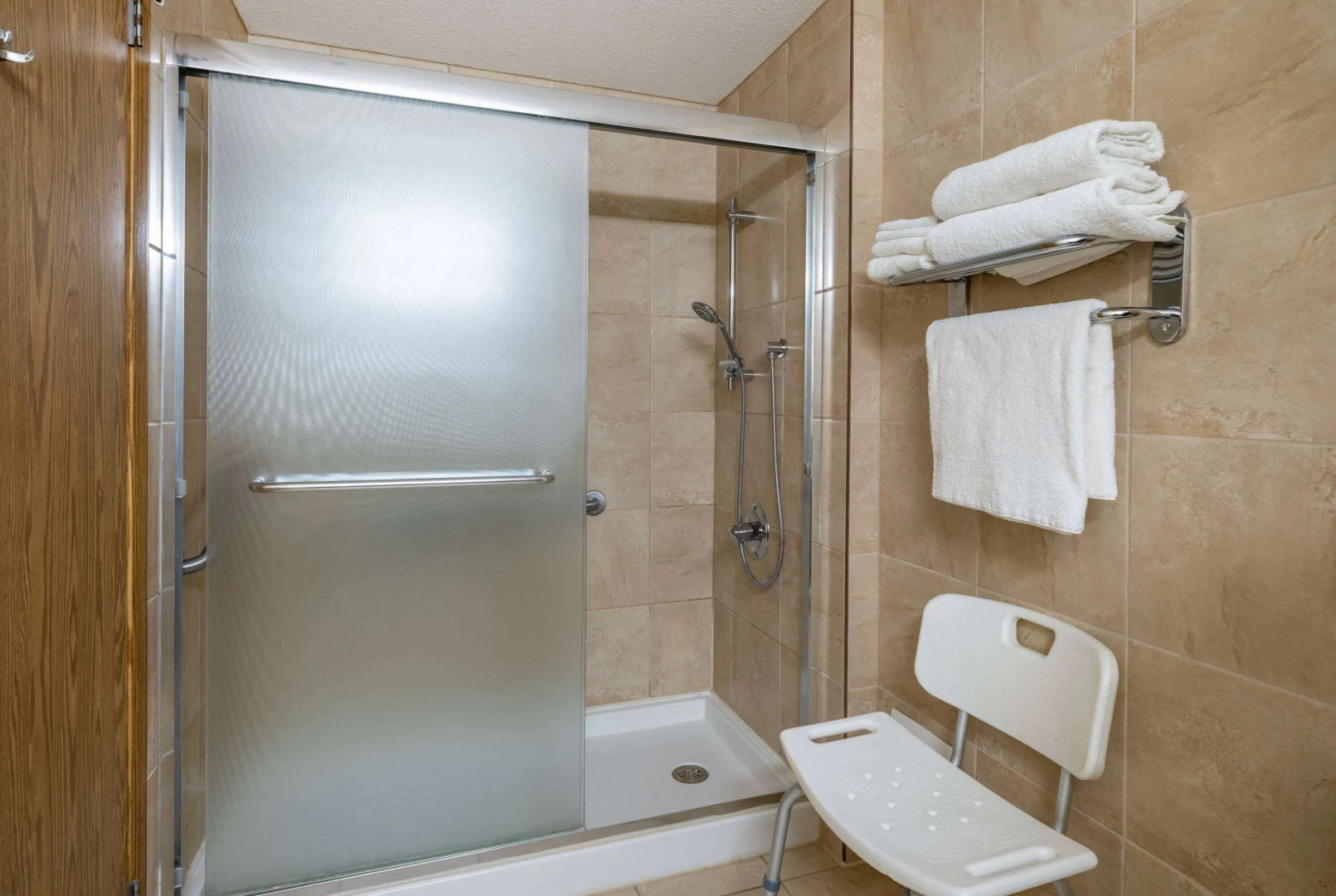 Super 8 by Wyndham Edmonton International Airport