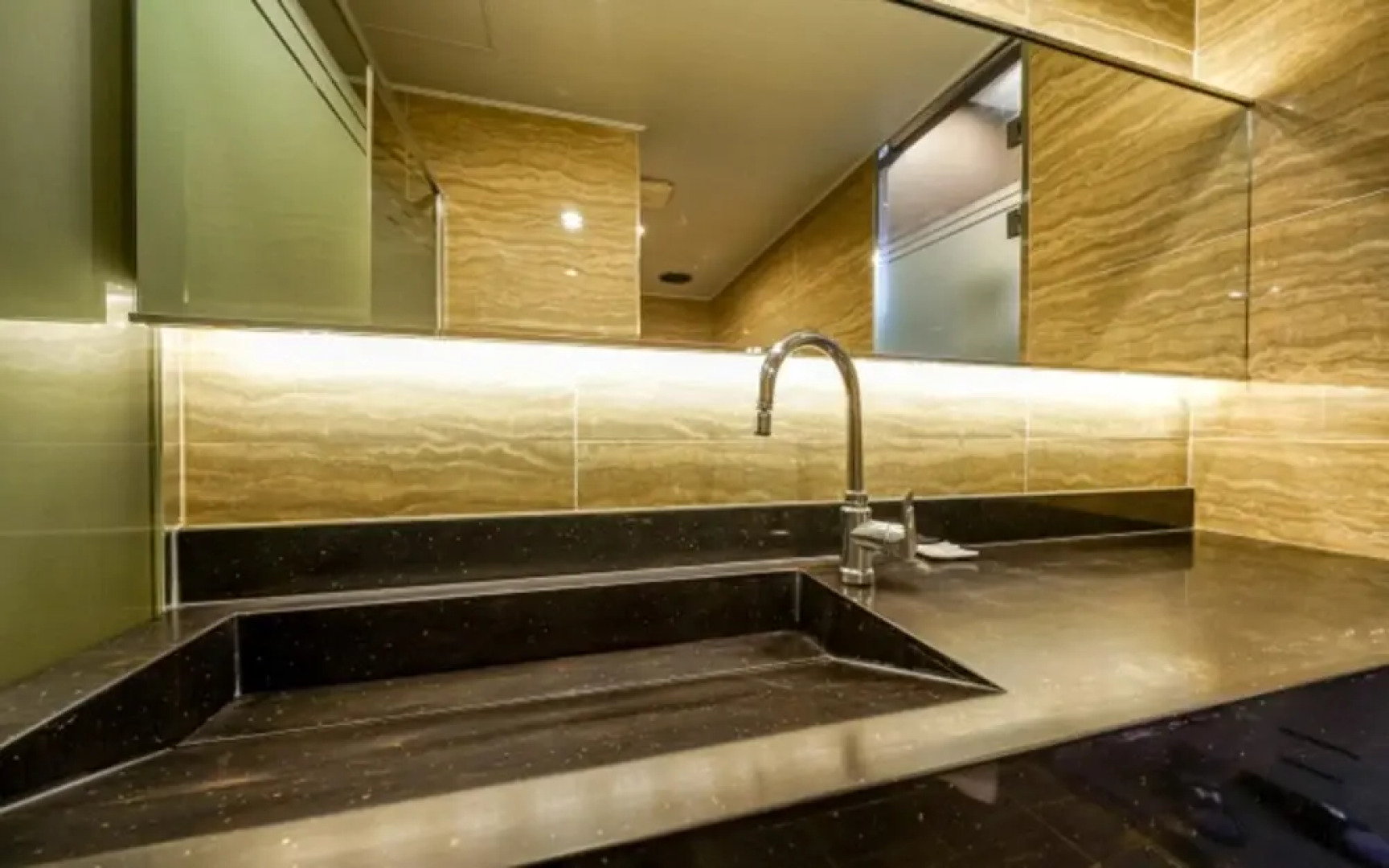 Ulsan Seongnam-dong V