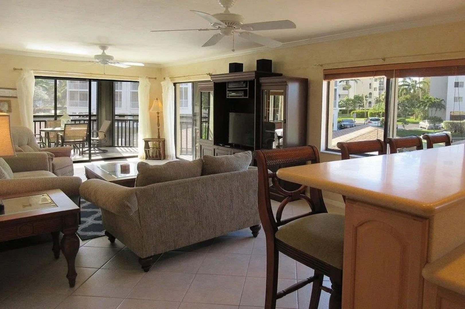 Harbour Pointe North 127 - 2 Br Condo