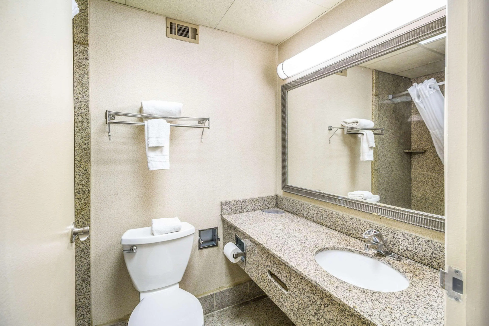 Ramada Plaza Riverside