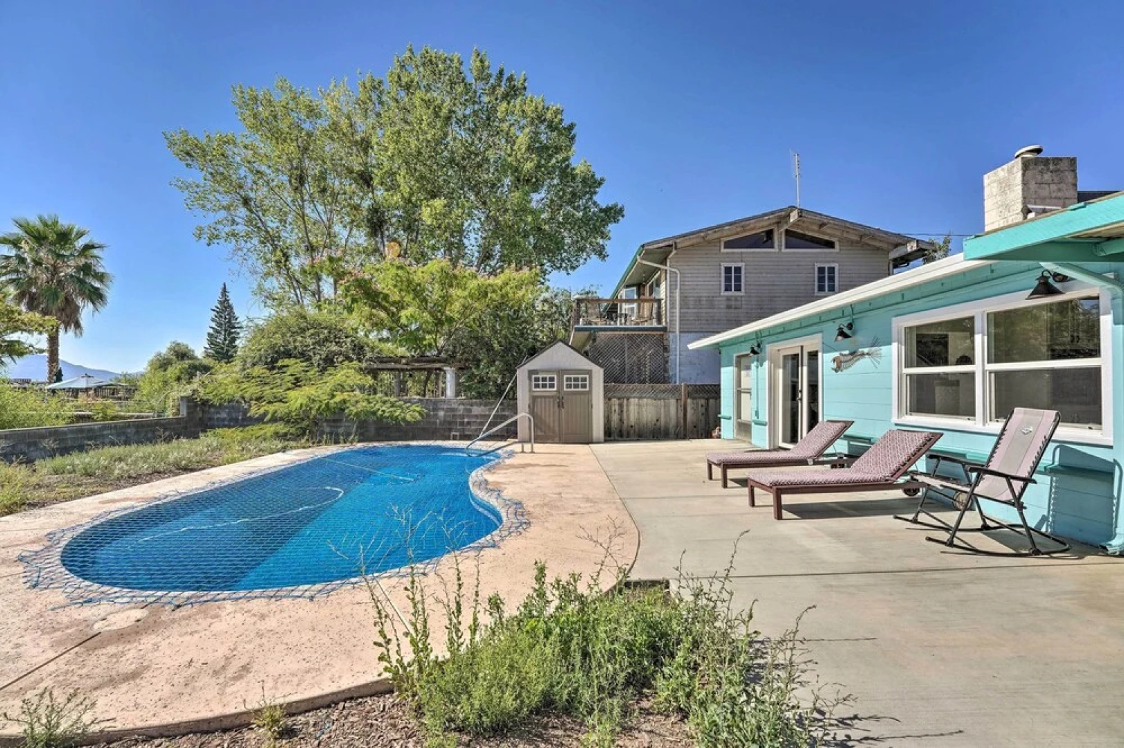 Waterfront Cottage w/ Private Pool & Lake View!