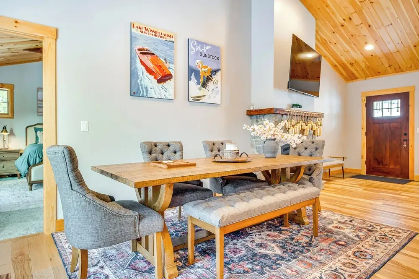 6 Mi to Lake Winnipesaukee: New Hampshire Home