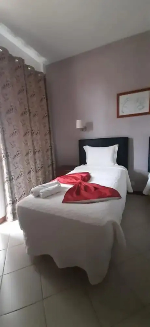 Room-beautiful Deluxe Double Room in the