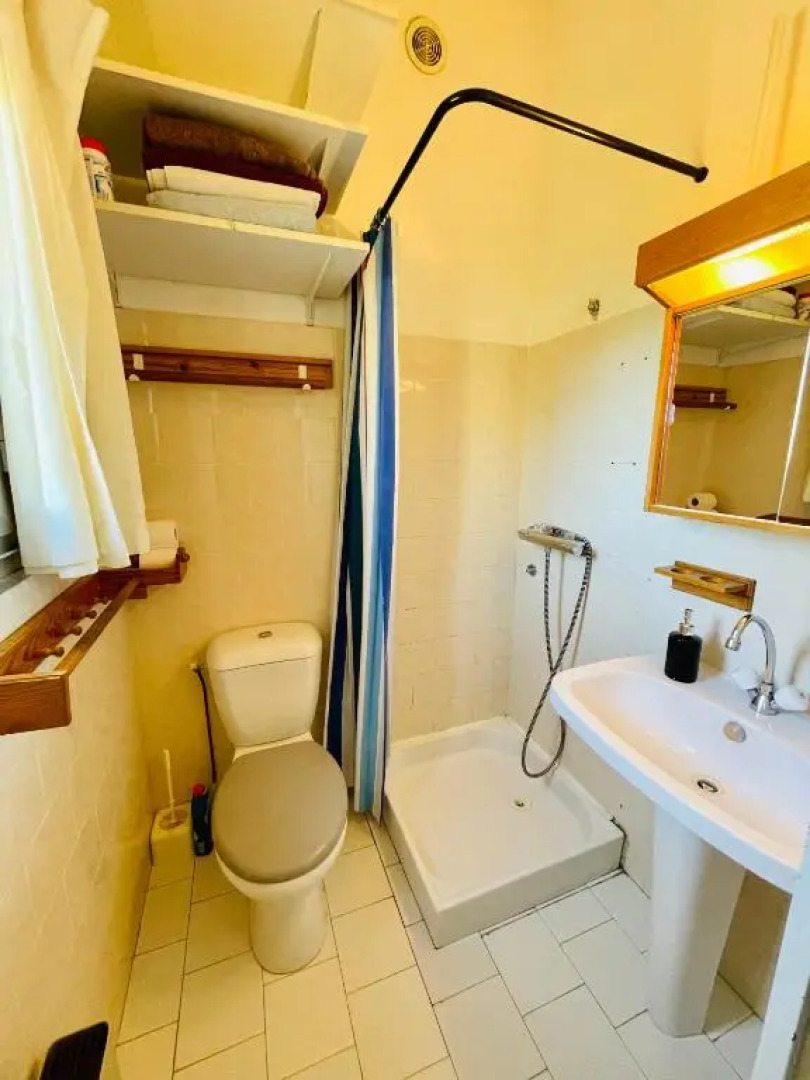 Bel appartement avec mezzanine, vue mer et piscine