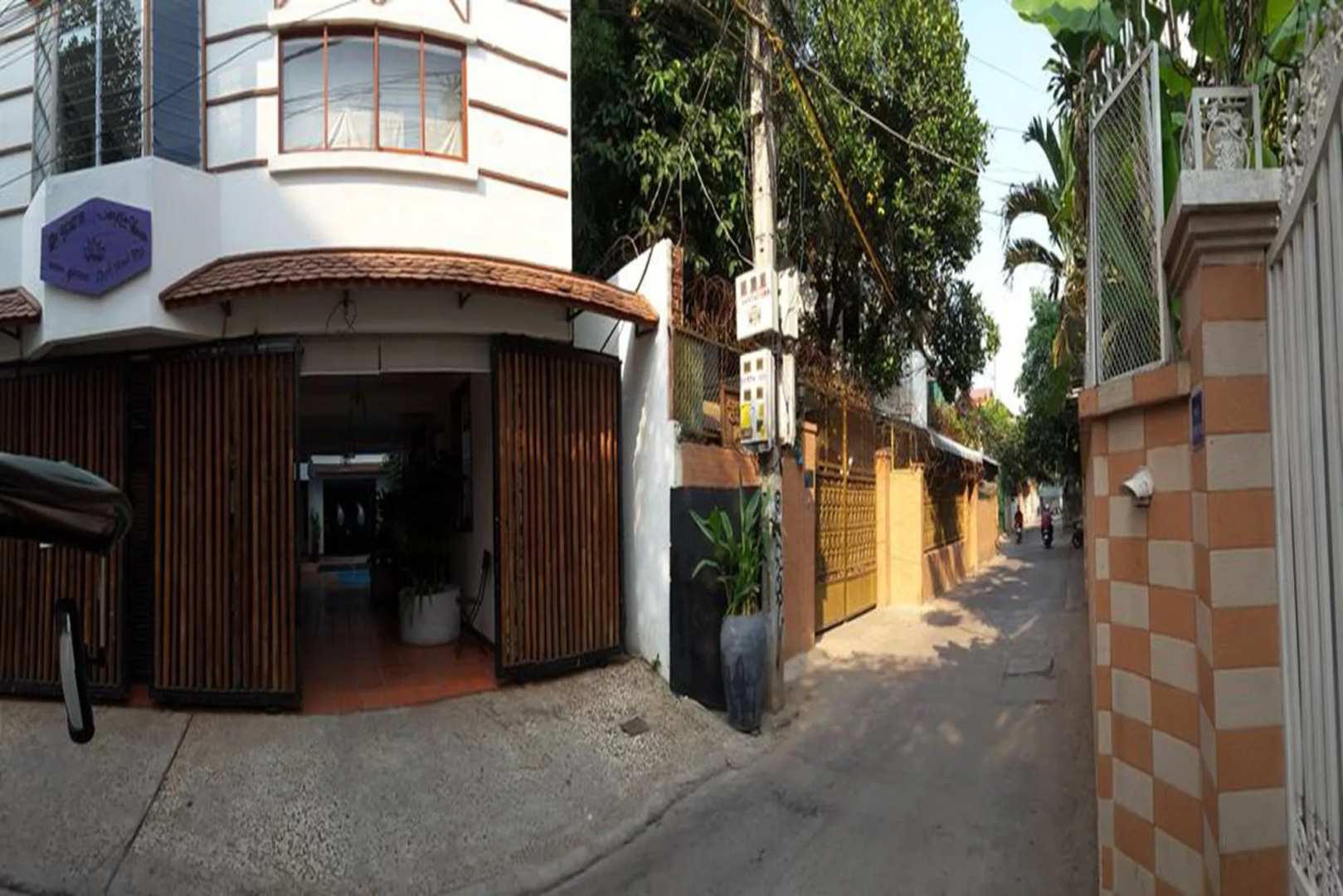 You Khin House