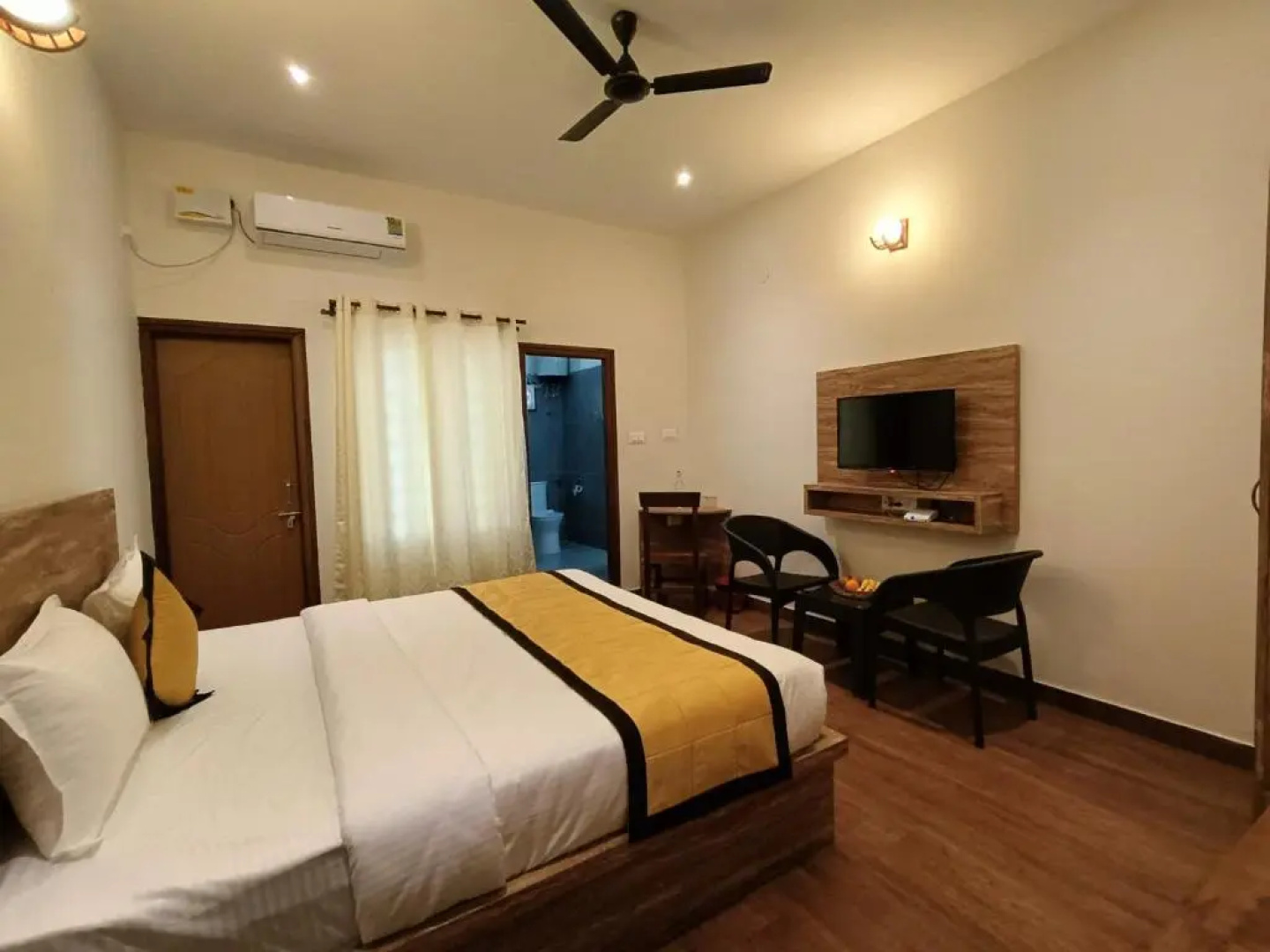 Hill Crest Resort - Coorg