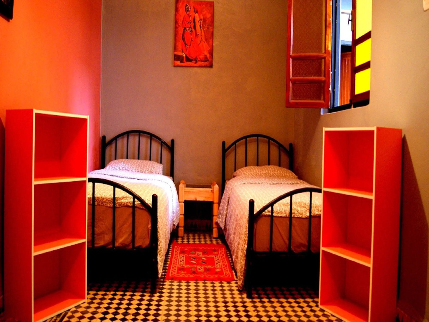 Sunset Surfhouse - Hostel