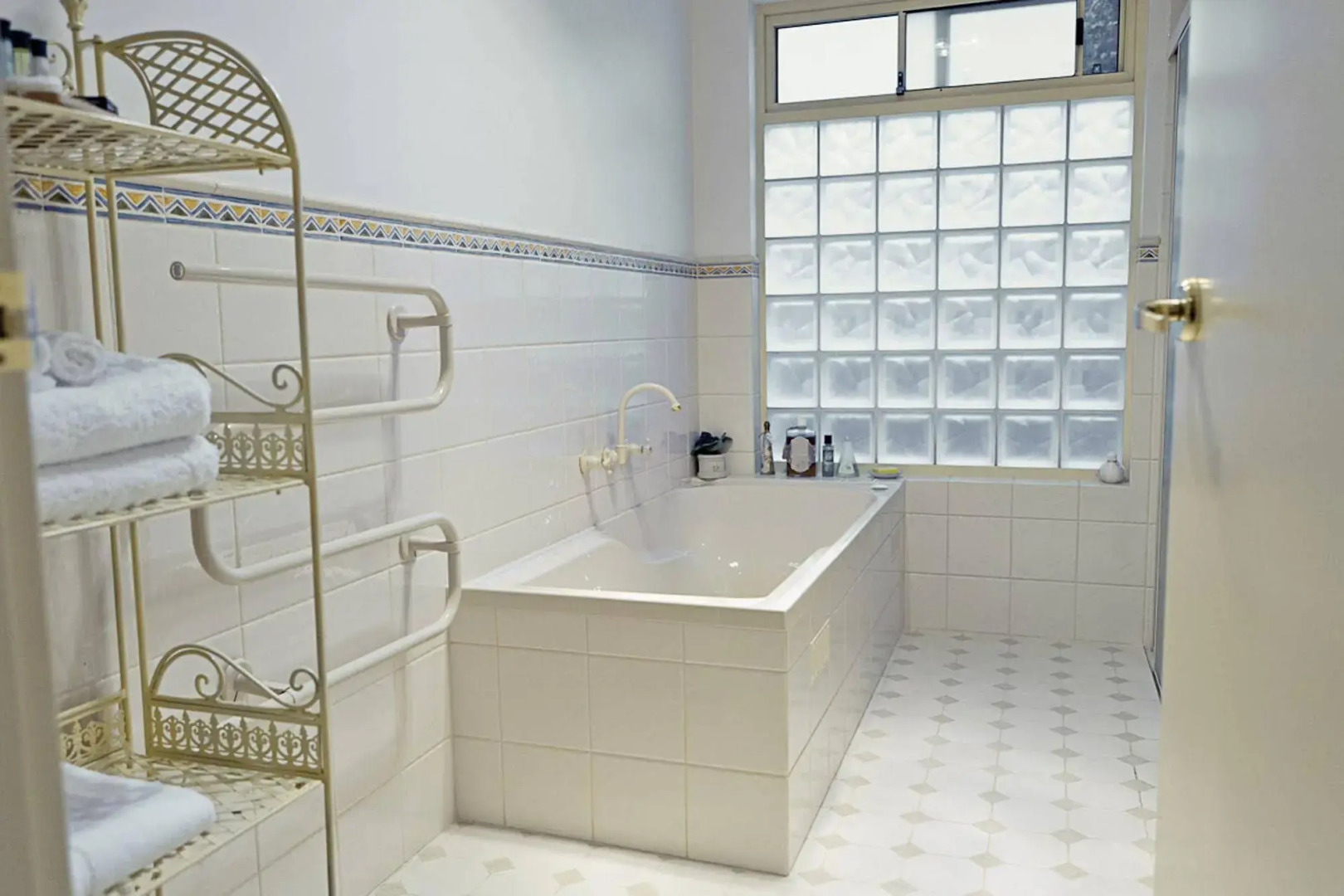 The Gallery Bed and Breakfast