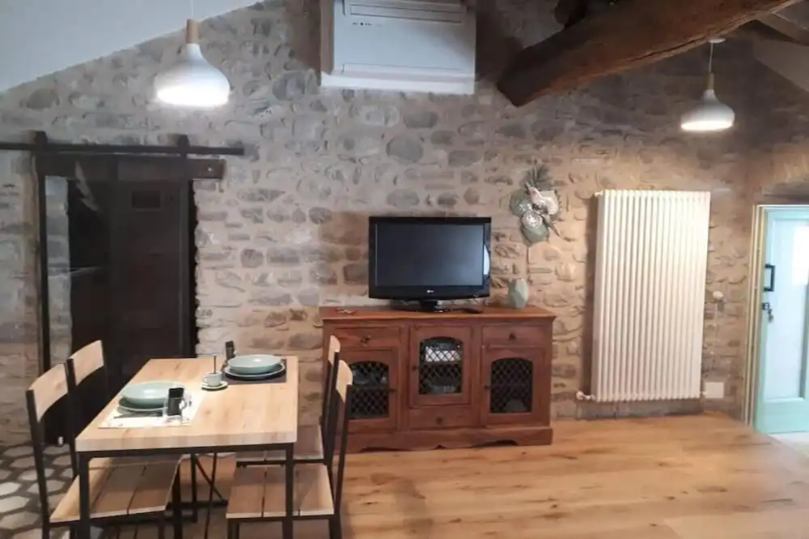 Mimma's - Welcoming Stone and Wood Loft, Near the sea and the Mountain