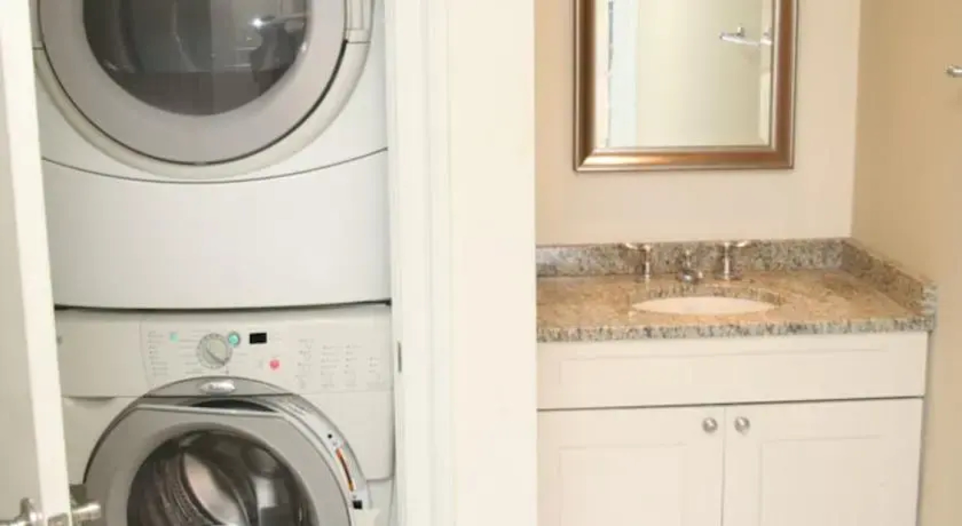 Luxury 2 Bedroom By Rittenhouse