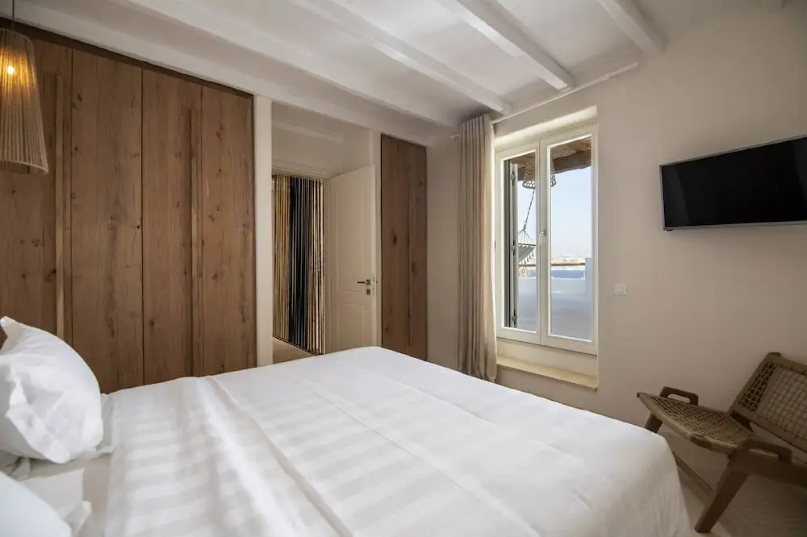 Villa Veneta at Ornos Sea View