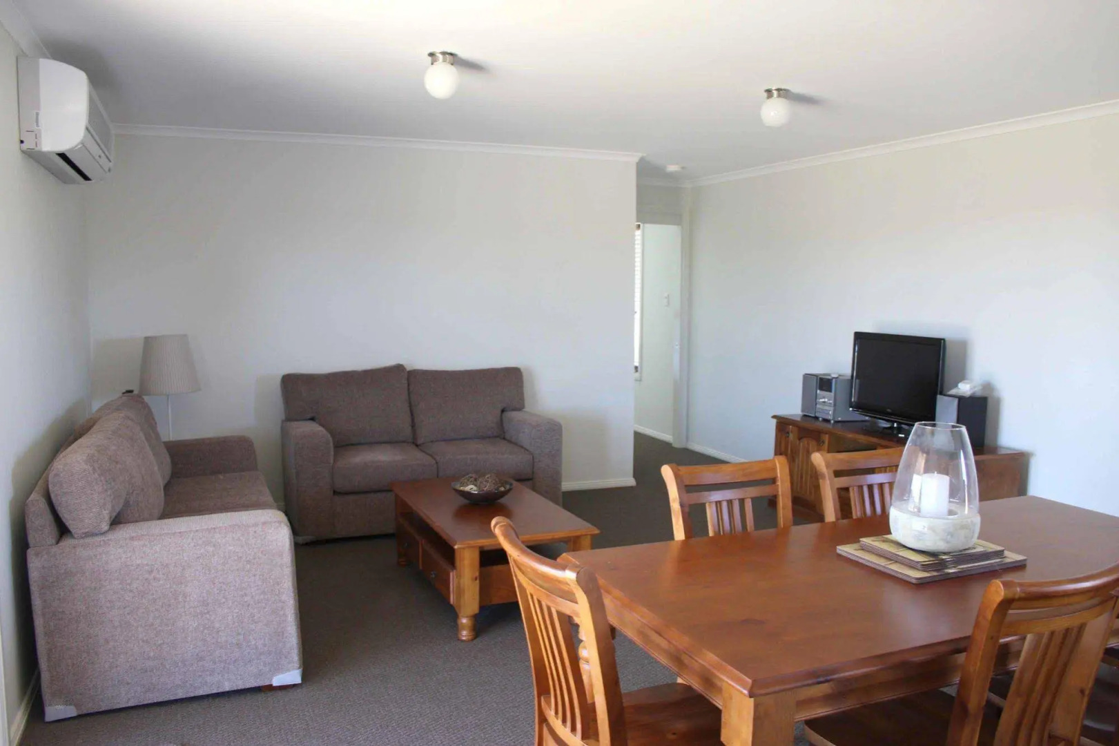 Farmer's Daughter Wines