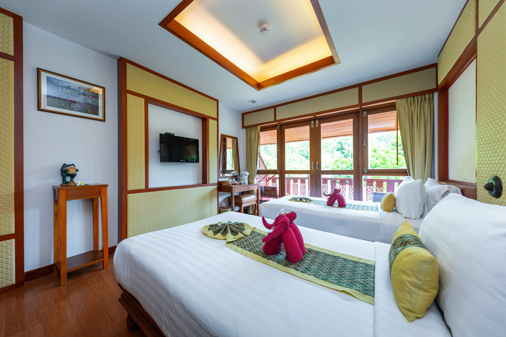 P. P. Erawan Palms Resort