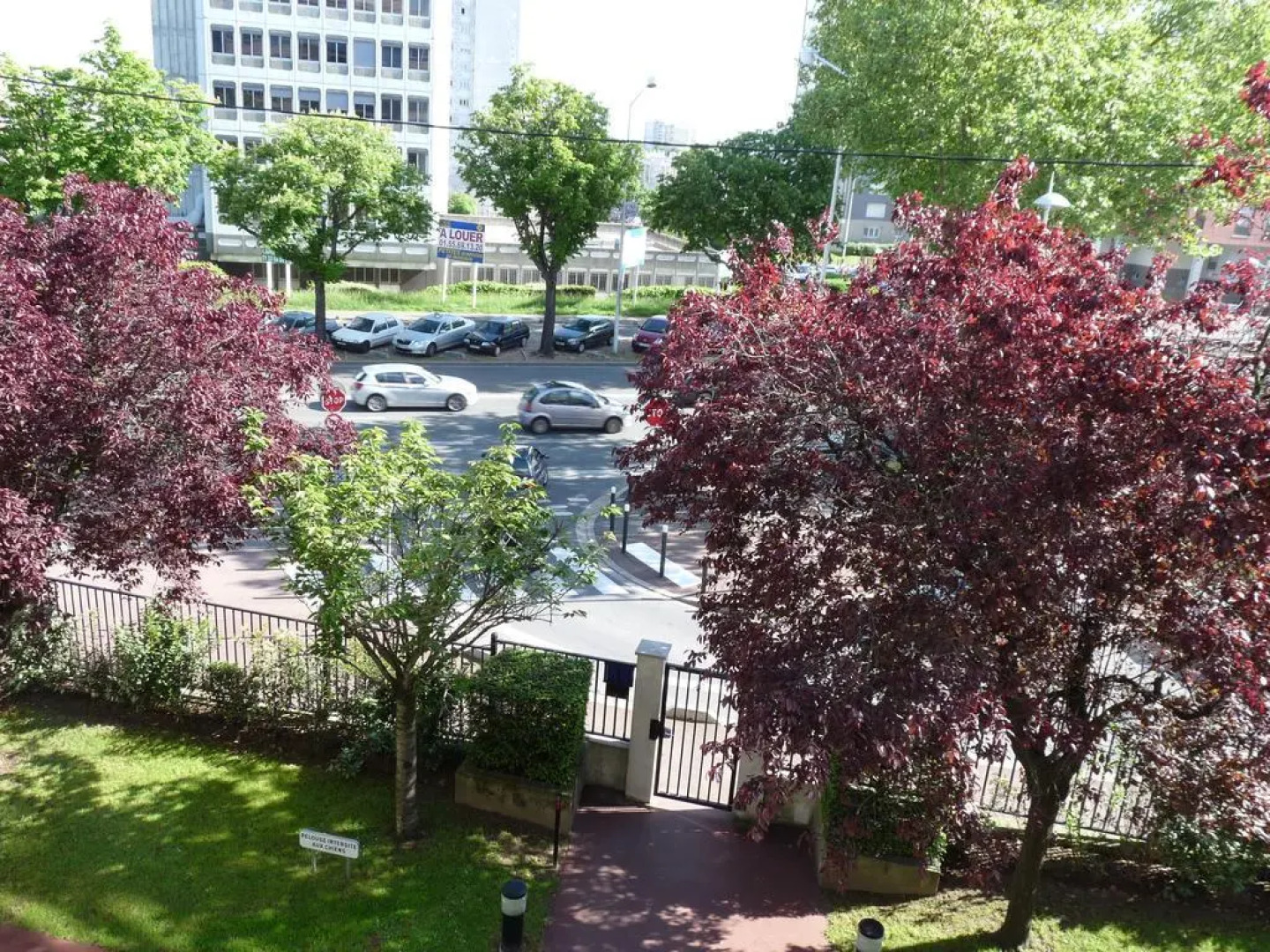 Clémenceau-La Défense Appartement