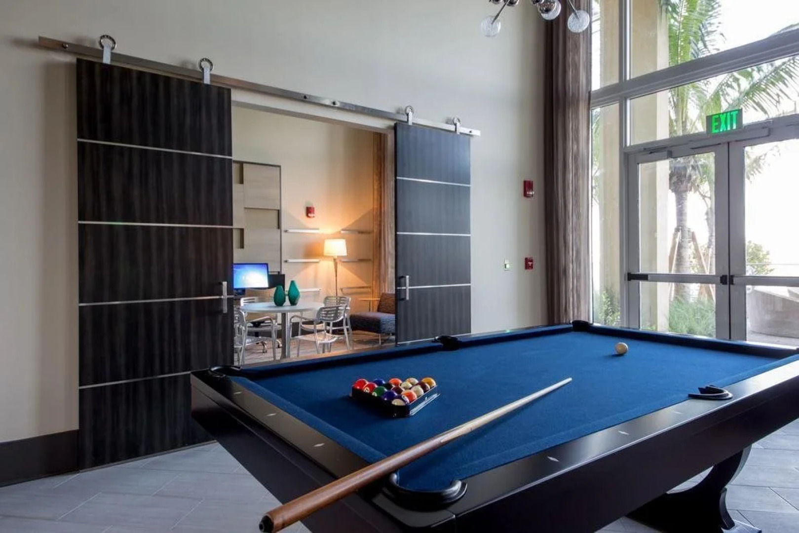 Mare Azur Miami Luxury Apartments by Grand Bay