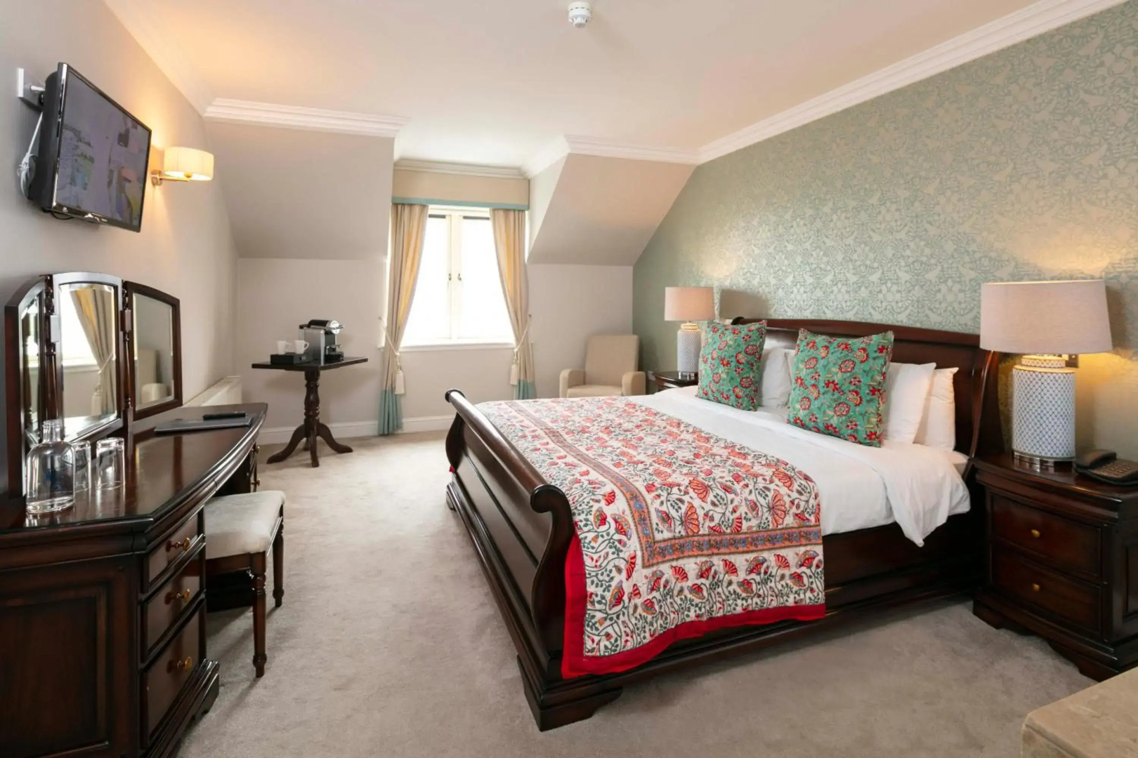 Schull Harbour Hotel & Leisure Centre