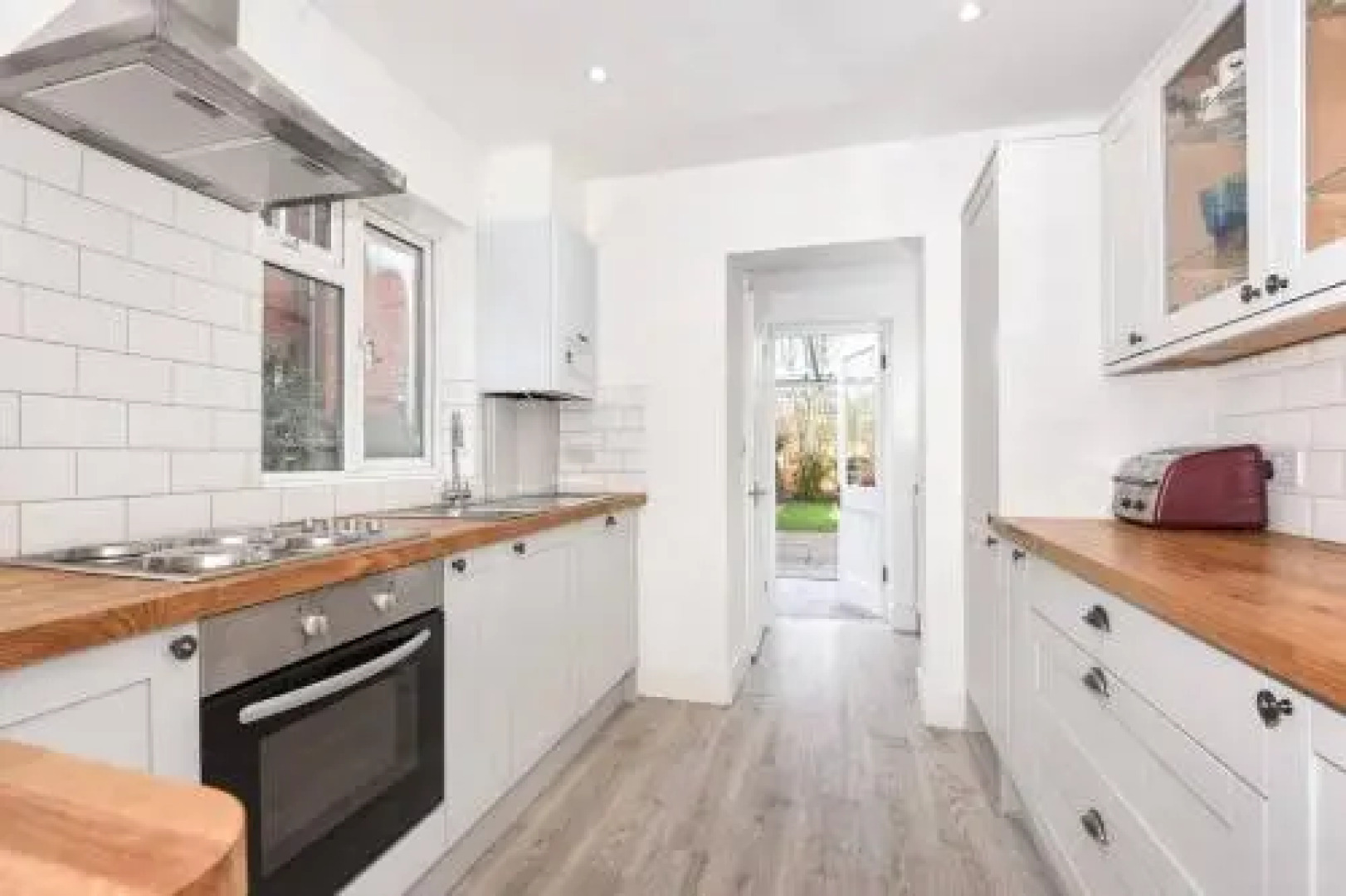 Denham Road #Dr5Bed3