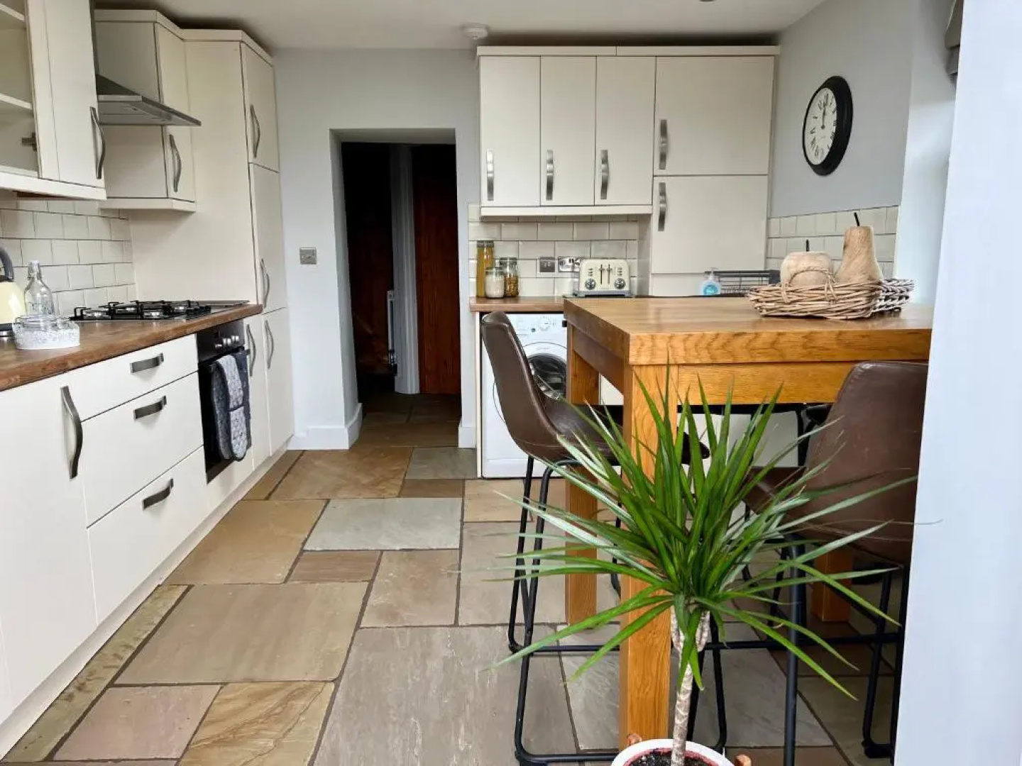 Penderyn Cottage, Waterfall Country, Brecon Beacons
