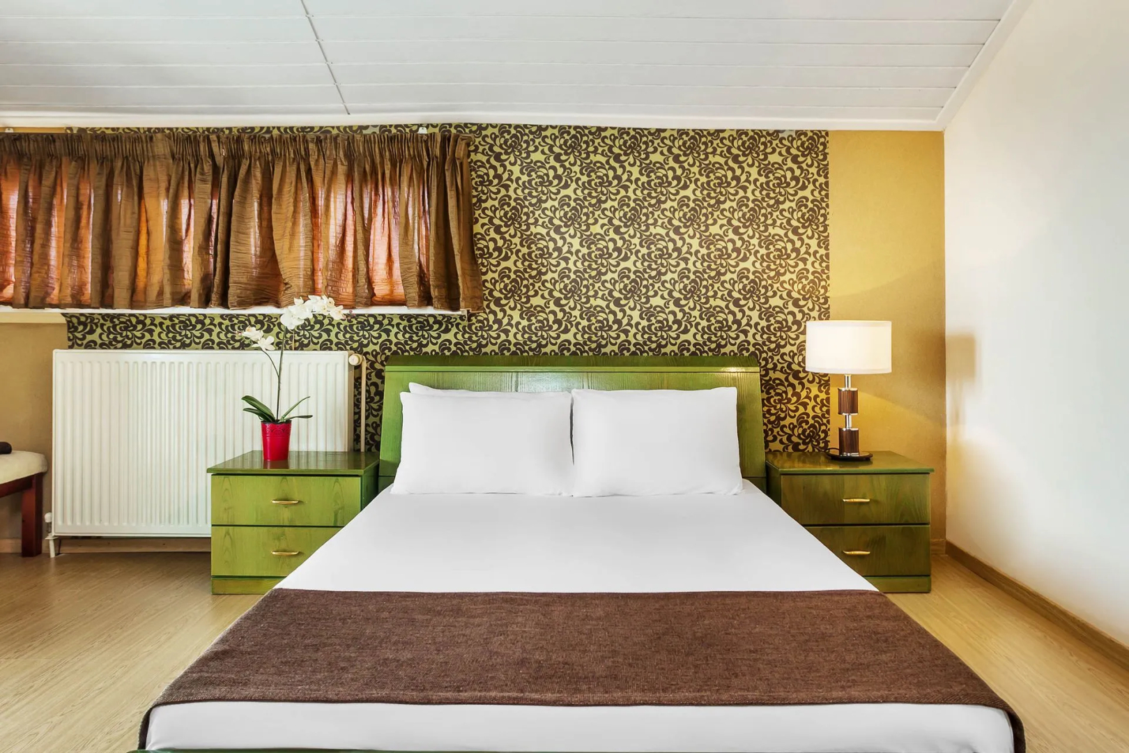Amfion Hotel