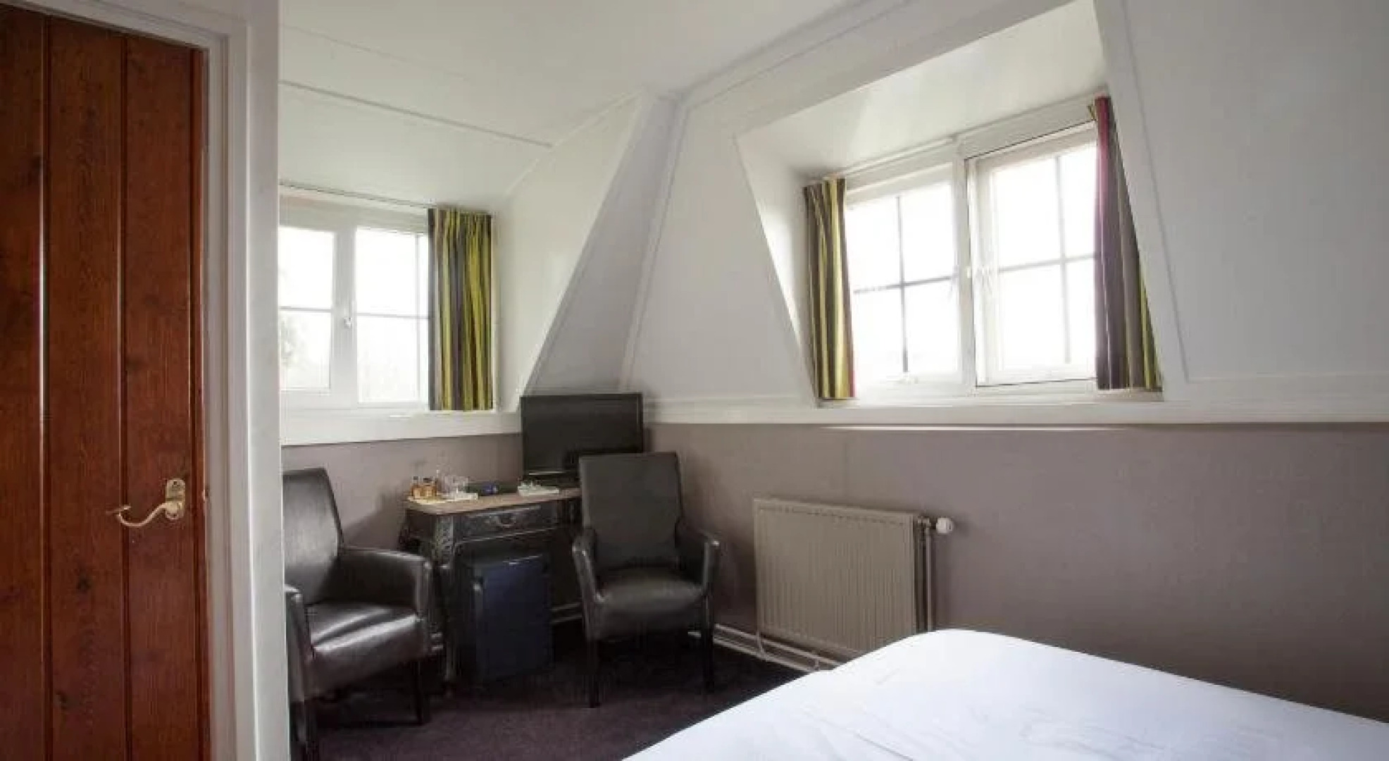 Logis Hotel De Tuinkamer