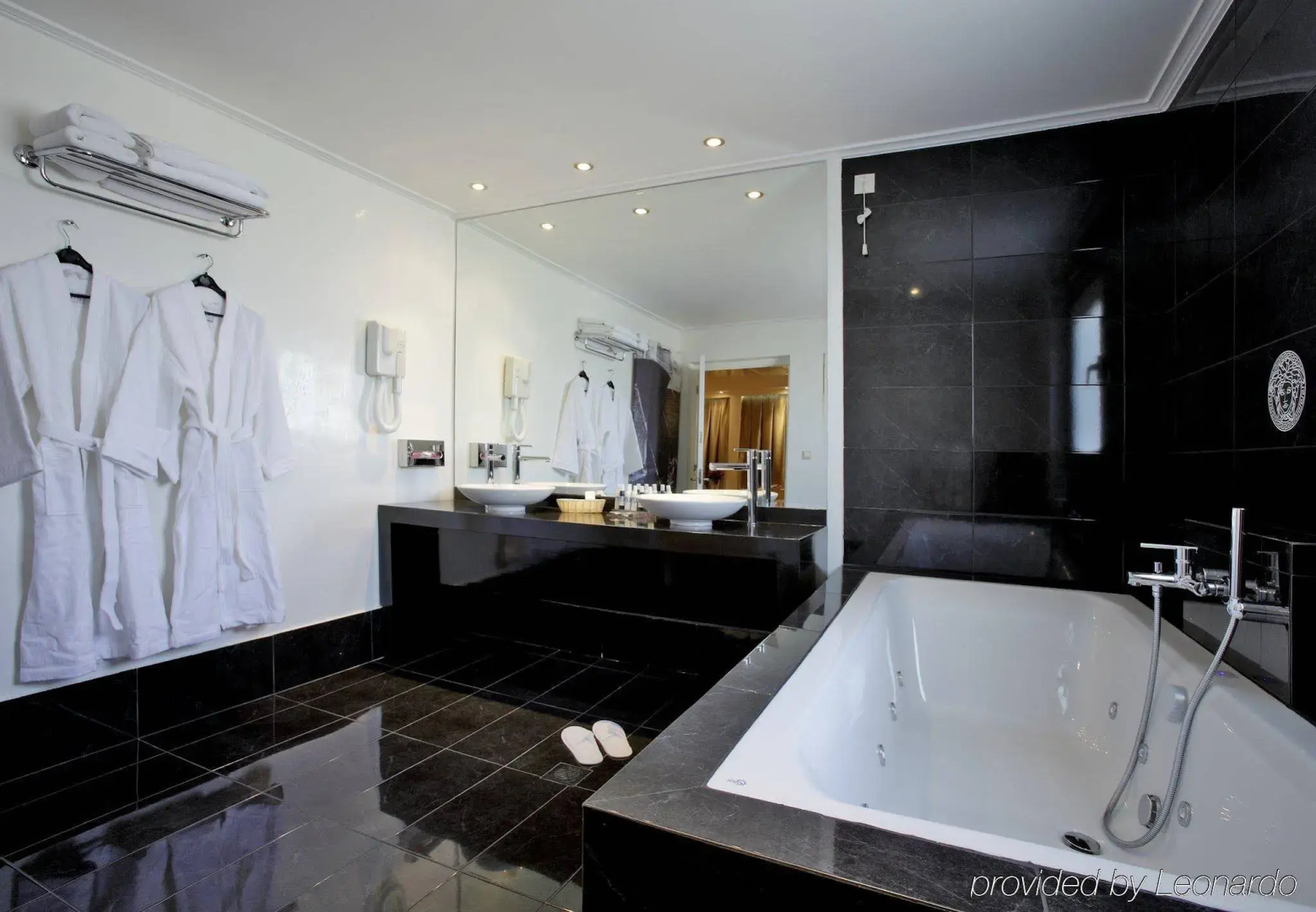 Piraeus Theoxenia Hotel