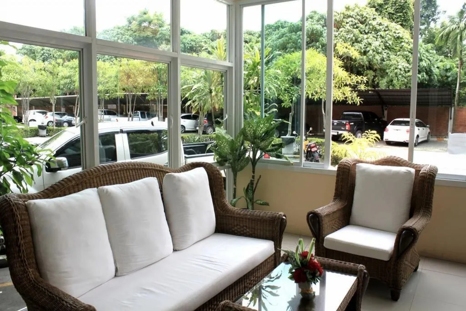 SB Living Place Hotel Phuket Town