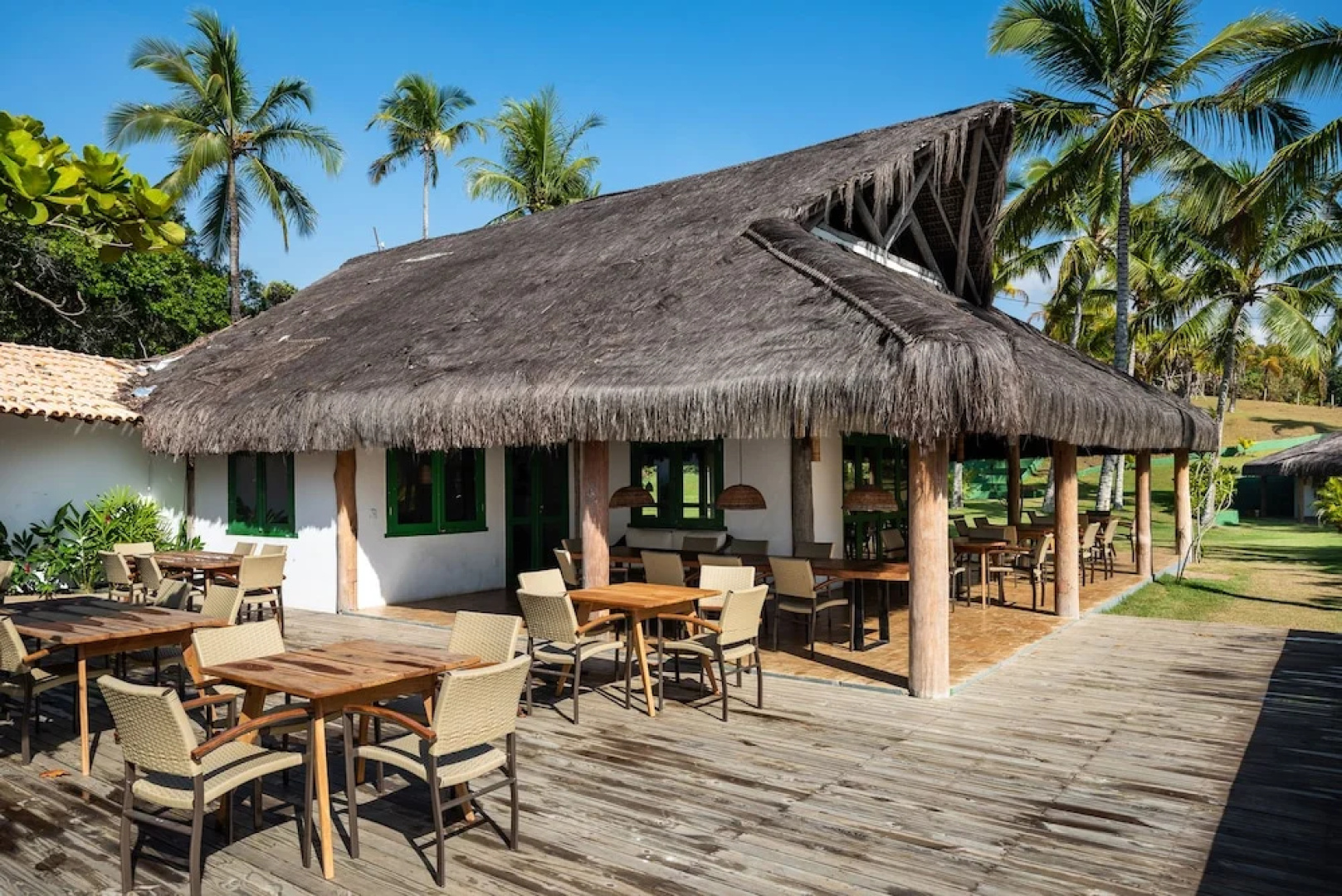 Suites Com Piscina Outeiro Espelho