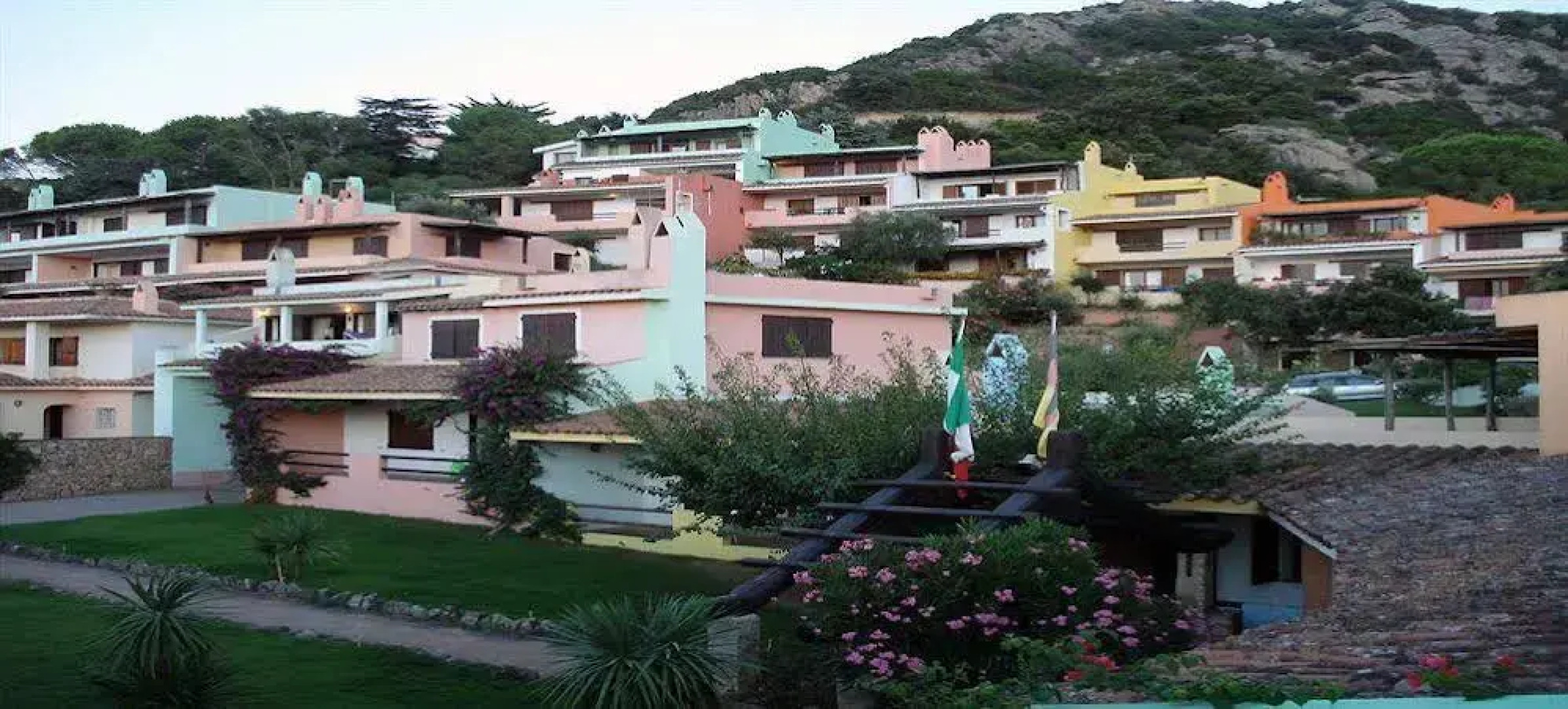 Rena Bianca Hotel & Residence