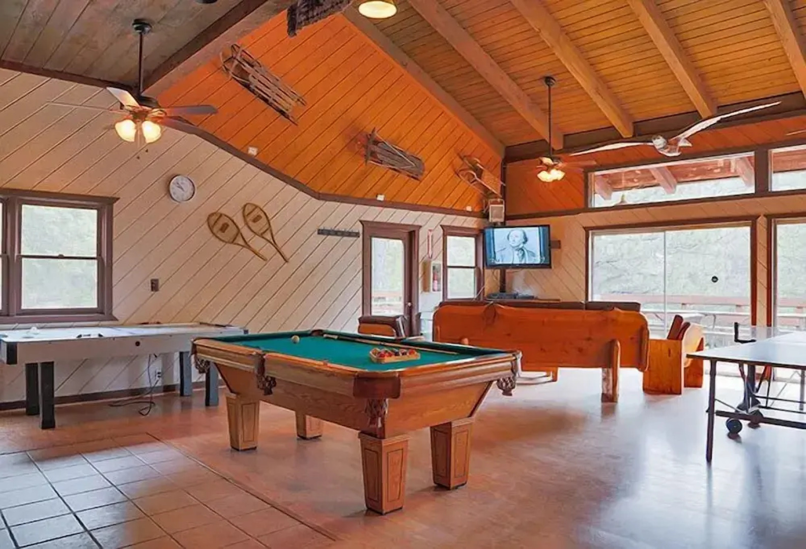 Idyllwild RV Resort - Caravan Park