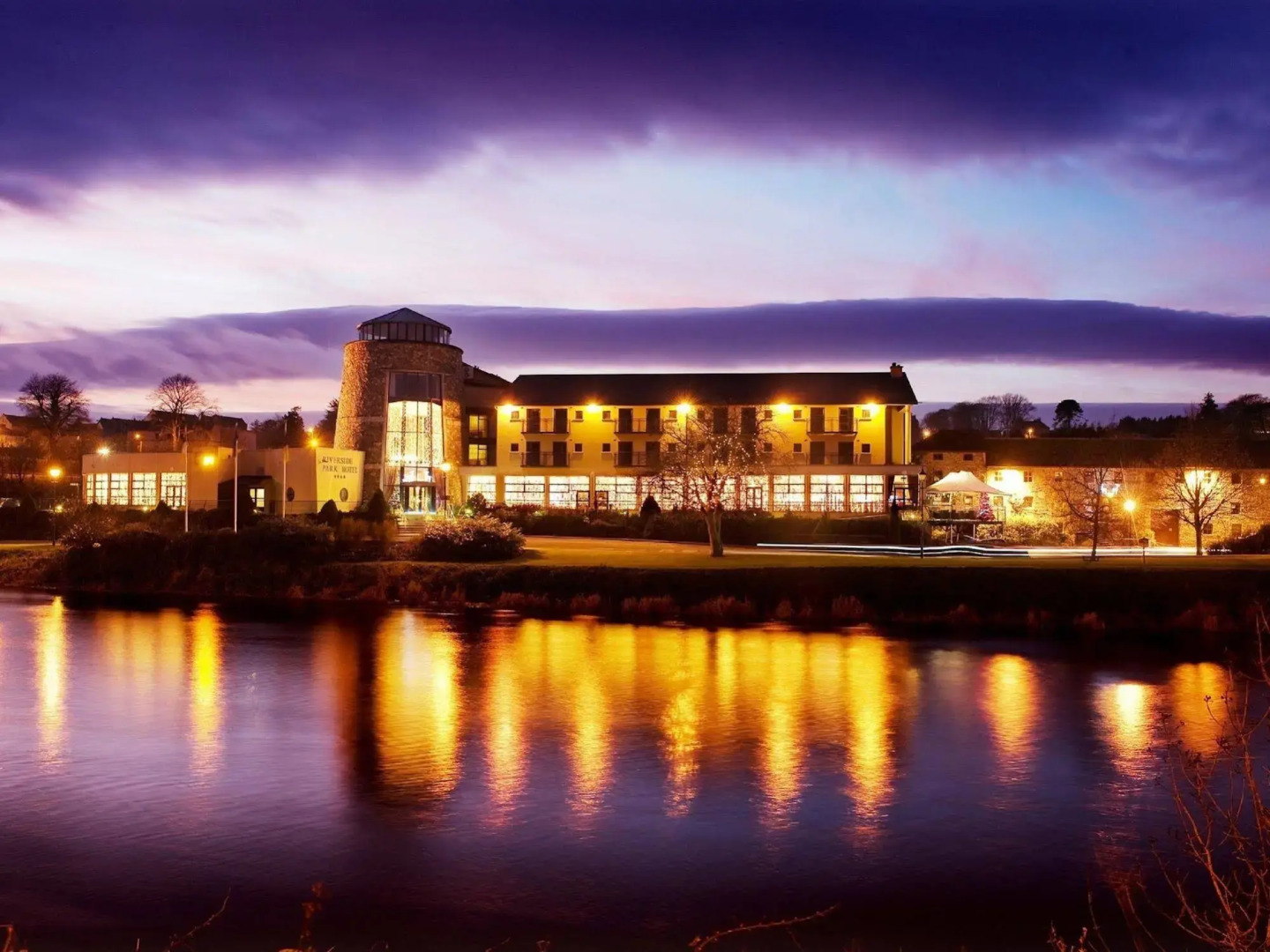 Riverside Park Hotel and Leisure Club