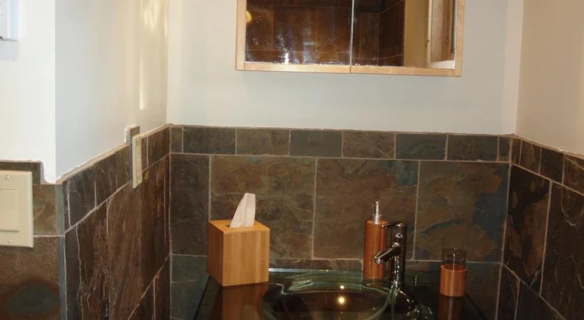 Kicking Horse Kabins