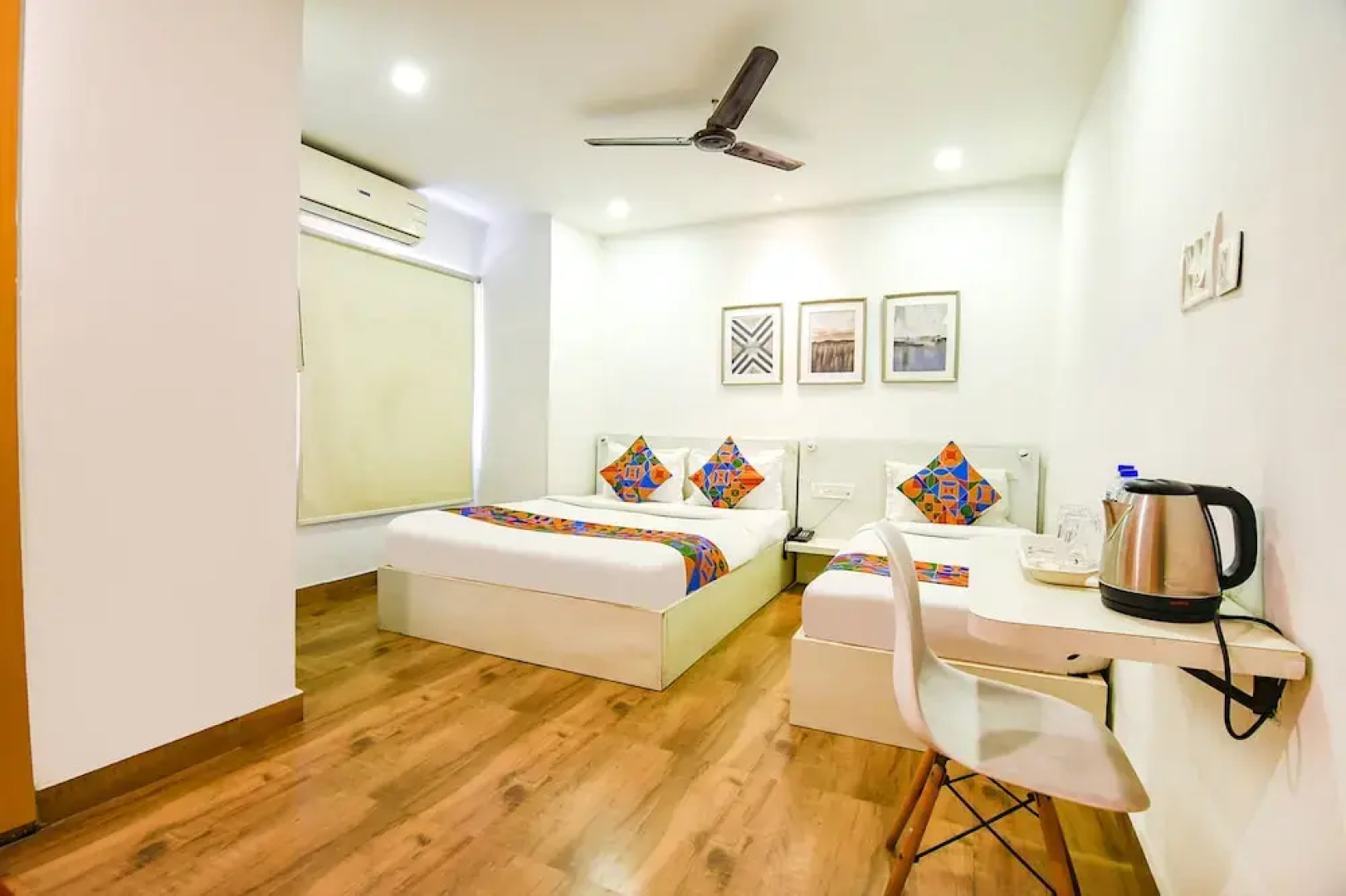 Transit Express By OYO Rooms