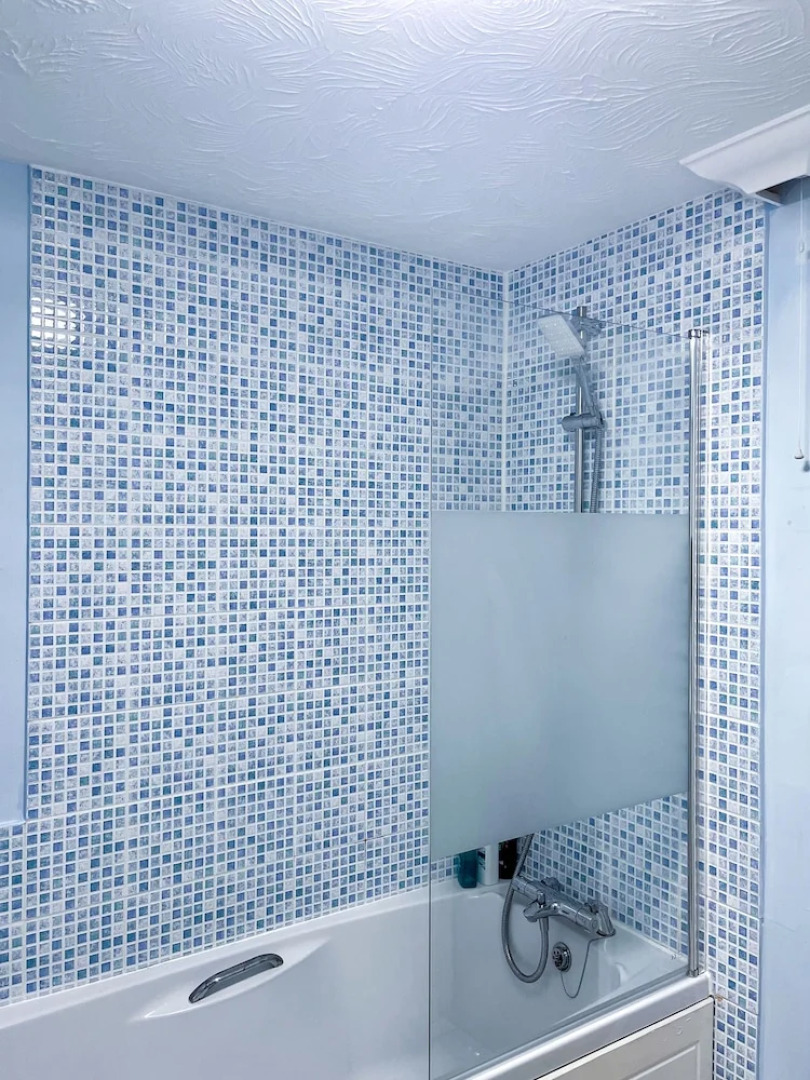 1-bed Apt, Sleeps 2, 20 min Walk to Centre