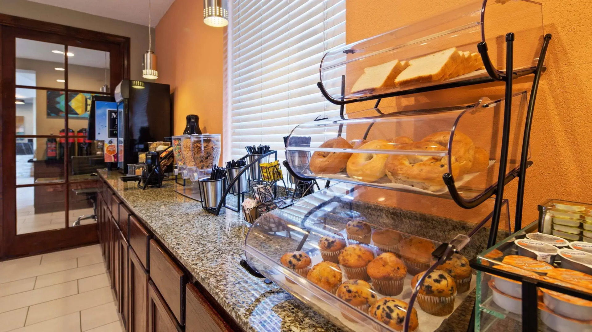 Days Inn by Wyndham Round Rock