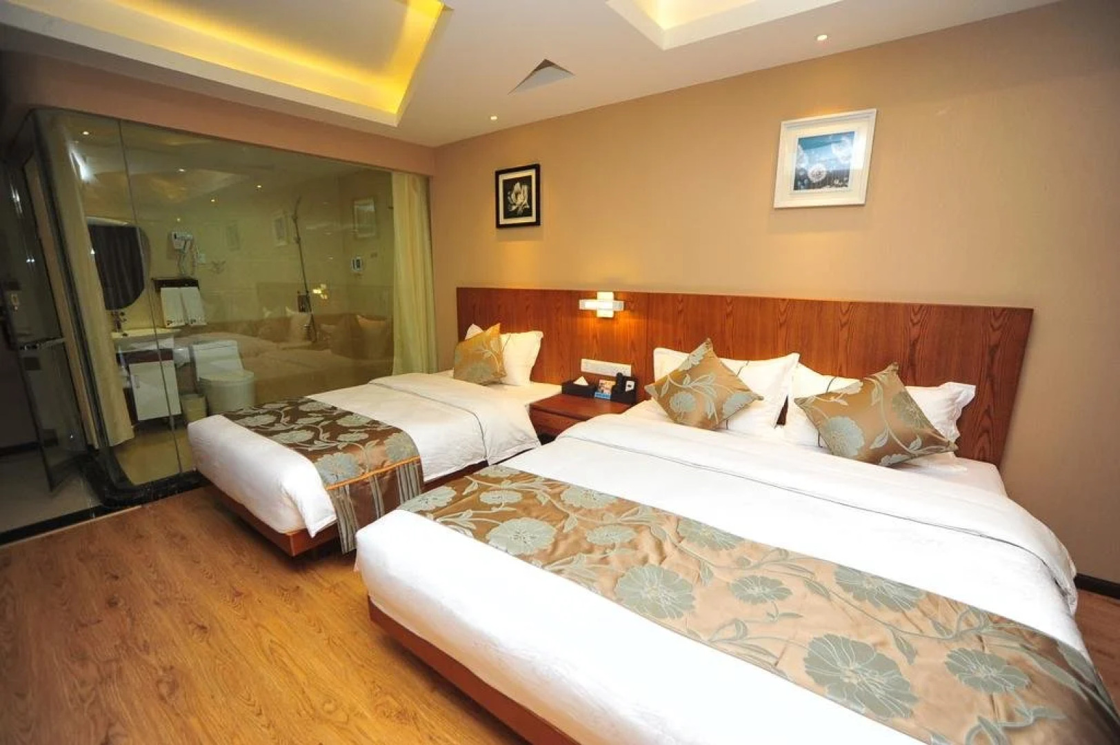 Kunming Pin Zhi Hotel