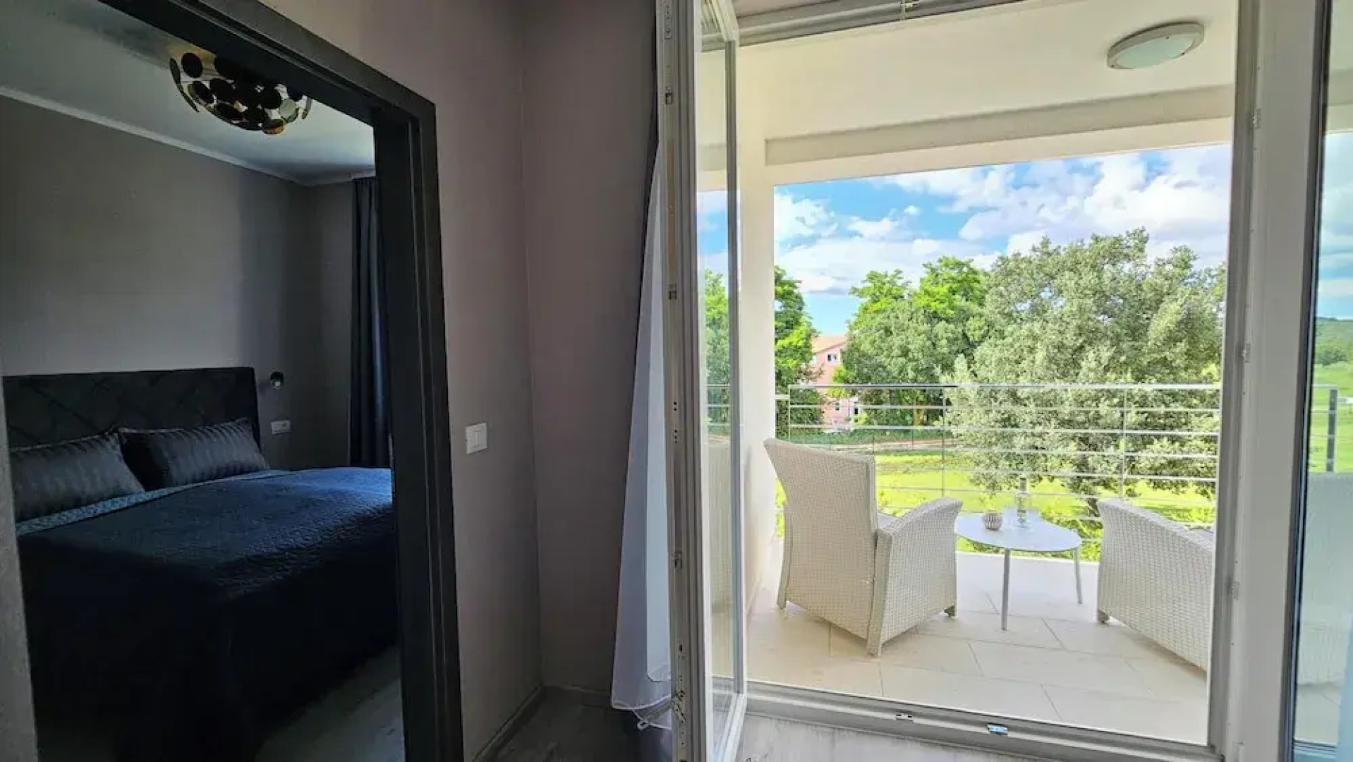 Apartments with Pool Casa Bianca