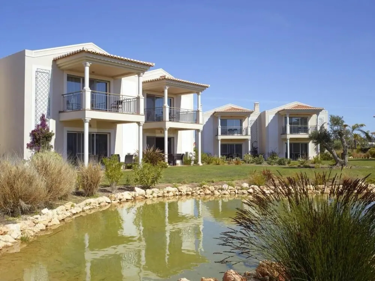 Sensational 2 Bedroom Townhouse 4 People