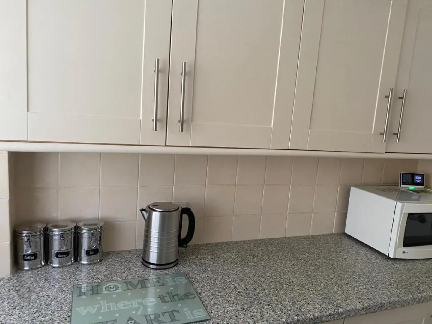 Riverside Park Ground Floor Apartment - St Neots