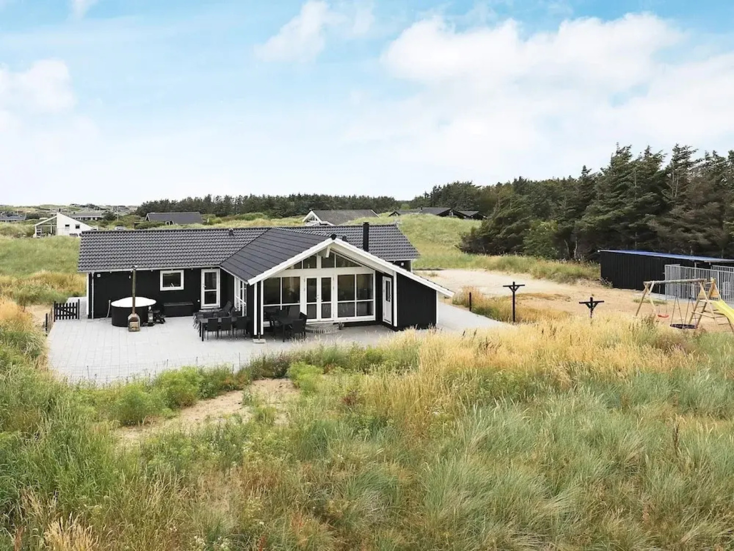 10 Person Holiday Home in Lokken-by Traum