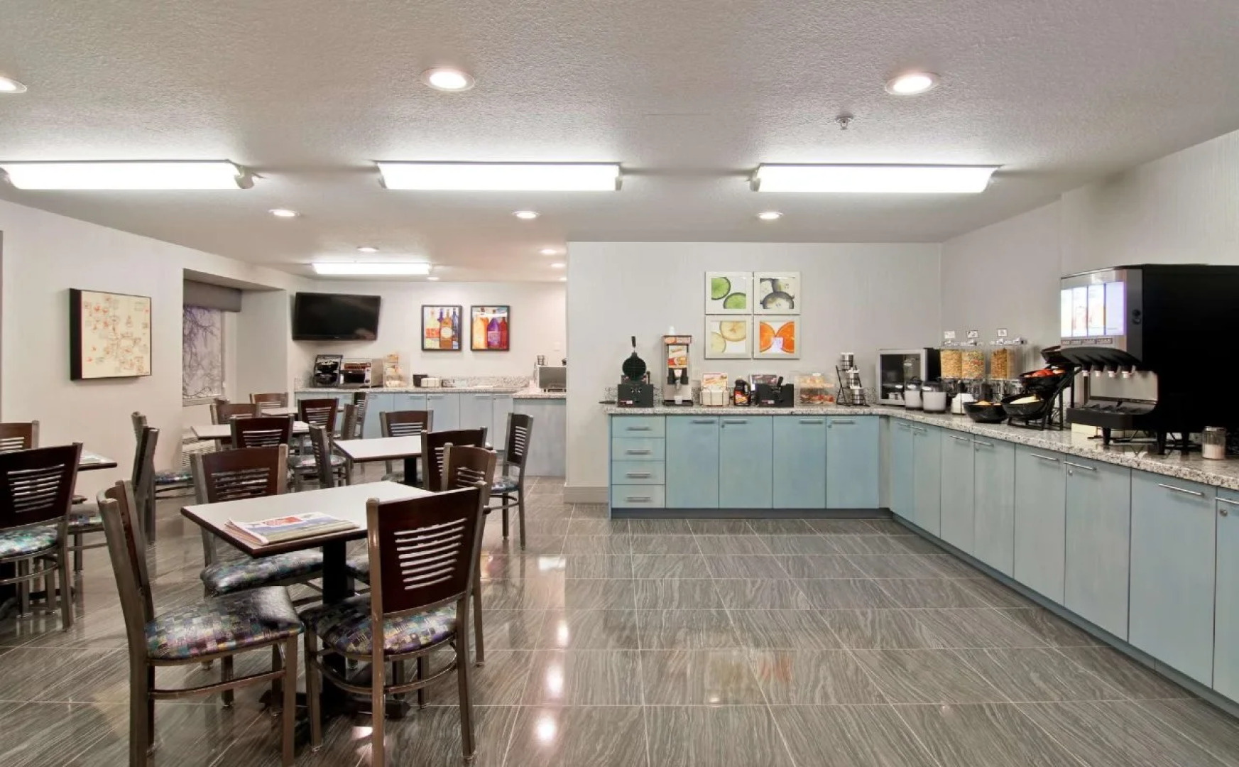 Best Western Plus Woodstock Inn & Suites